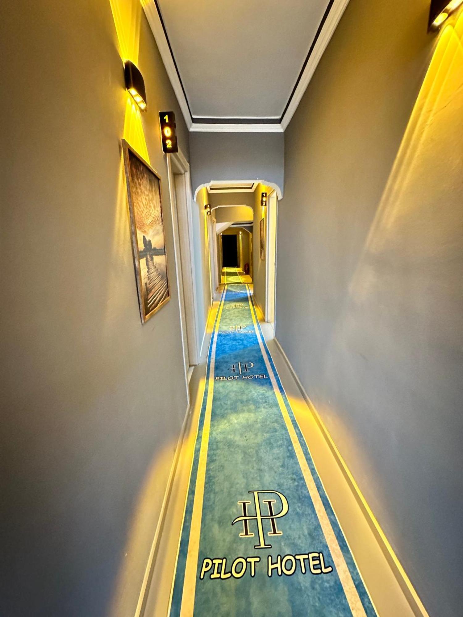 Pilot Hotel Arnavutkoy Buitenkant foto